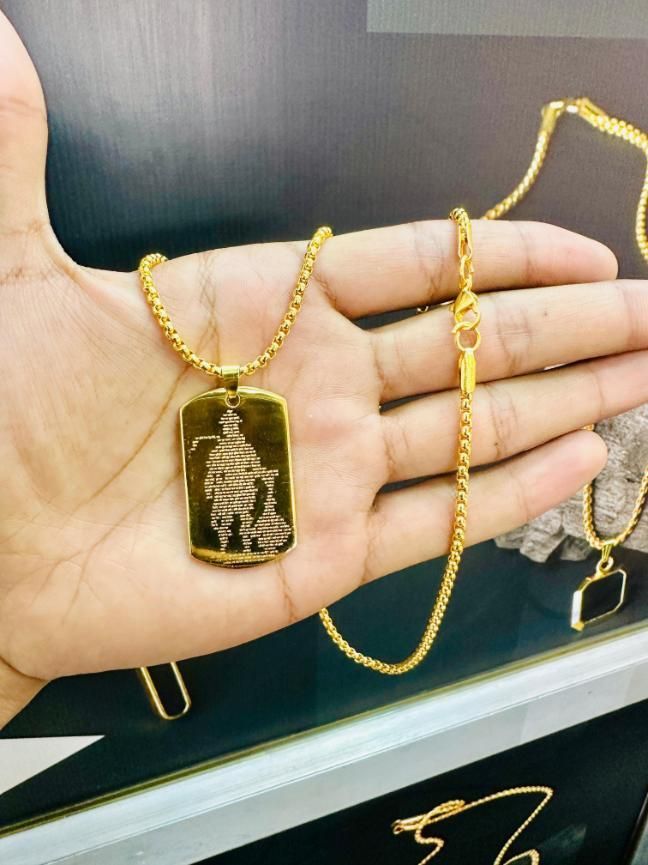 🕉️ Golden Hanuman Chalisa Pendant with Chain – Divine Protection & Power! ✨